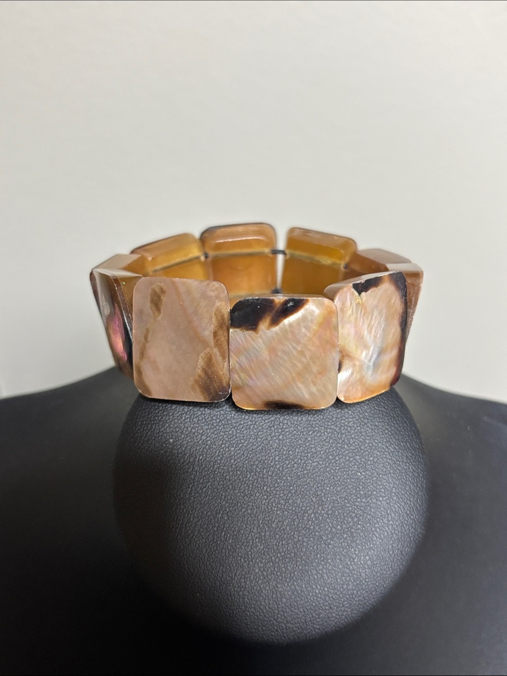 Shell Tile Stretch Bracelet in Brown Boho Beach Resort